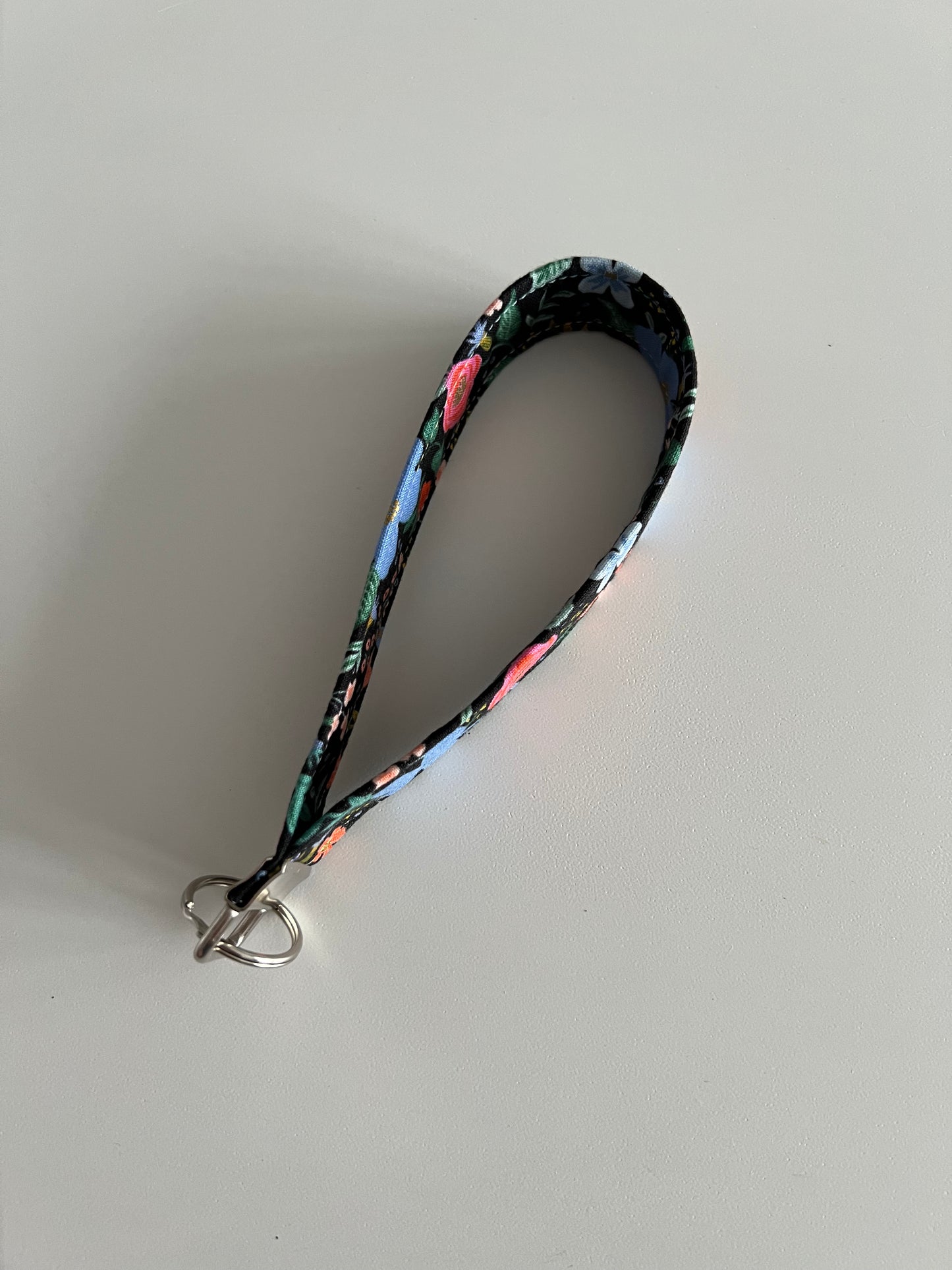 Keyfob wristlet